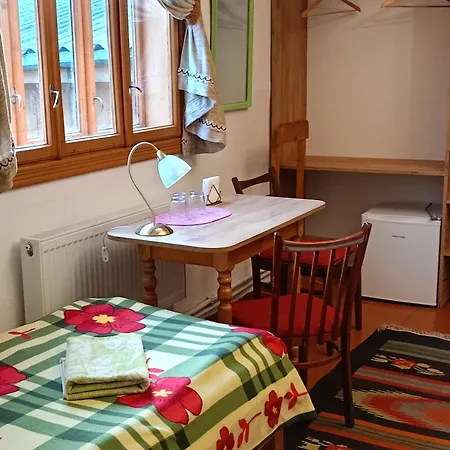 Yasna Gæstehus